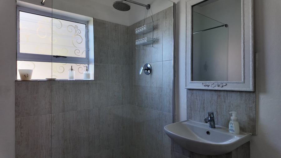 7 Bedroom Property for Sale in Stilbaai Wes Western Cape